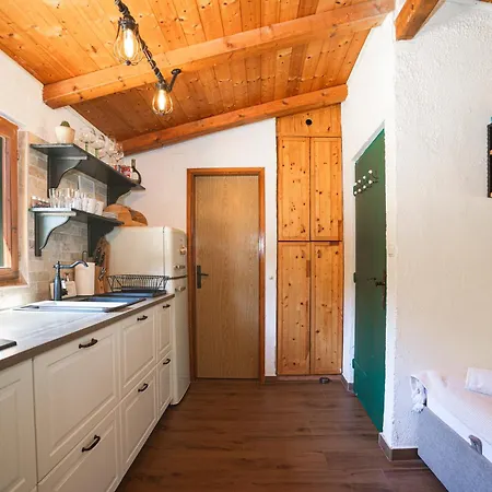 Magda Εξοχικό σπίτι *