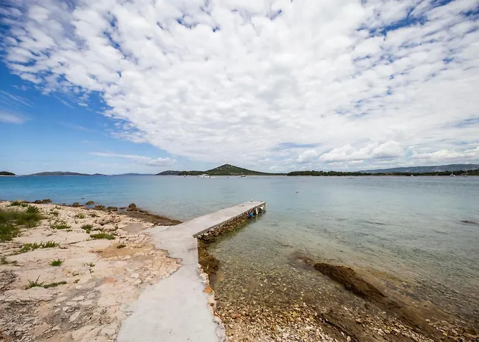 Magda Kır Evi Murter